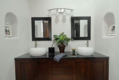 Palace Ave. Compound B